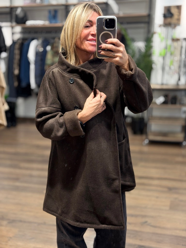 Giacca in panno asimetrica