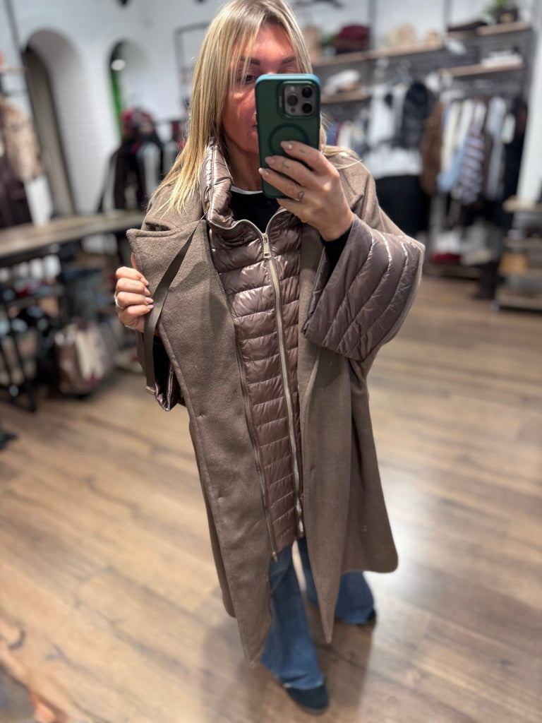 Cappotto con inserti in piumino