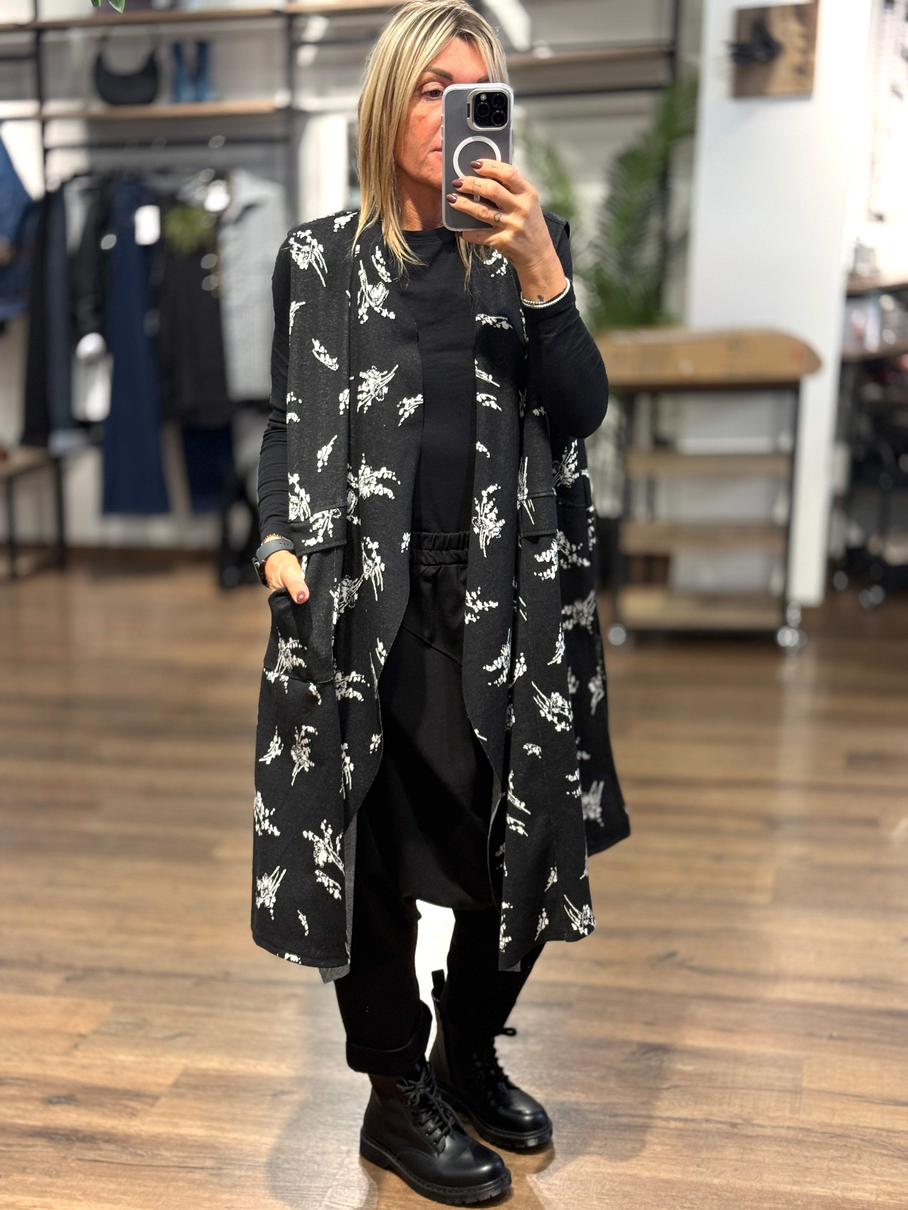 Gilet lungo con stampa