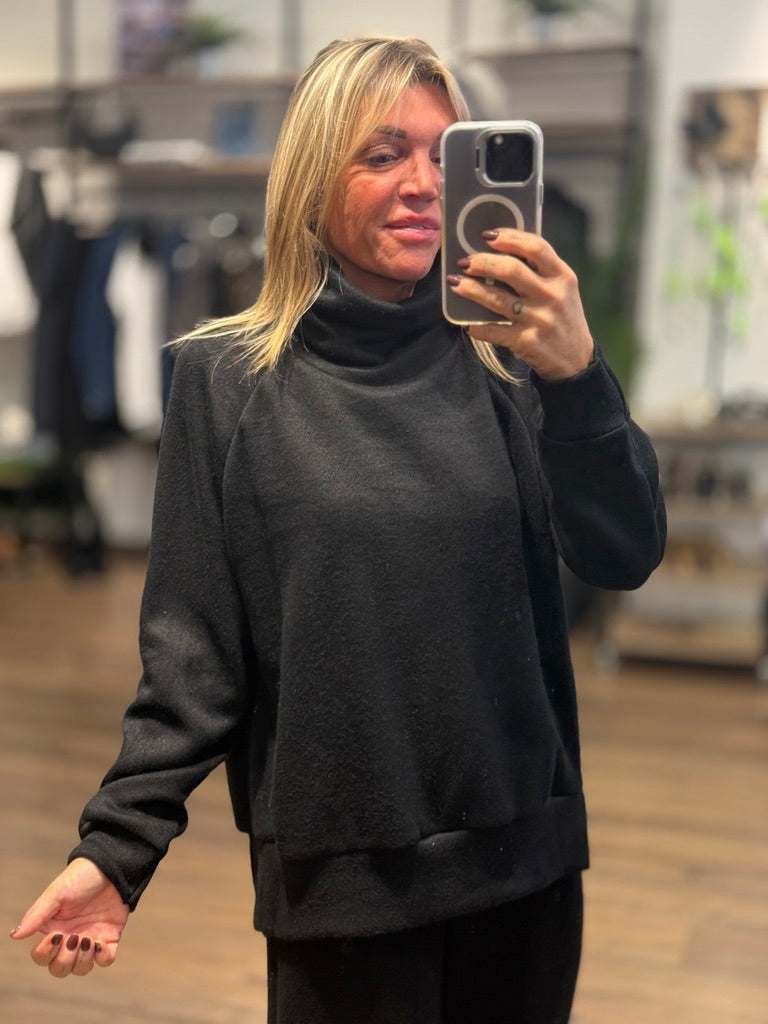 Completo in maglia e pantalone