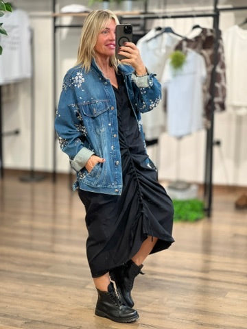 Giacca in denim con paillettes applicate