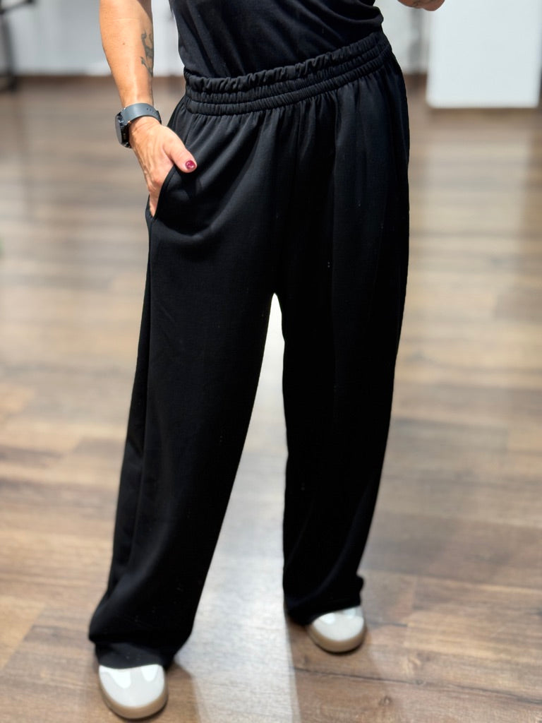 Pantalone in felpa con bottone
