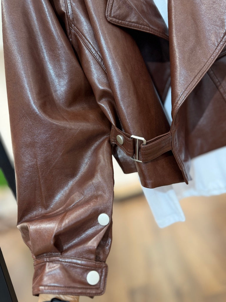 Giubbo modello chiodo senza zip