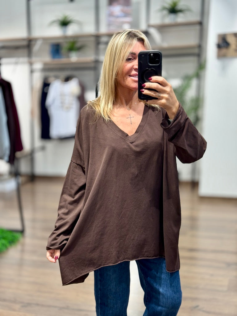 Maxi t-shirt manca lunga con scolla a V