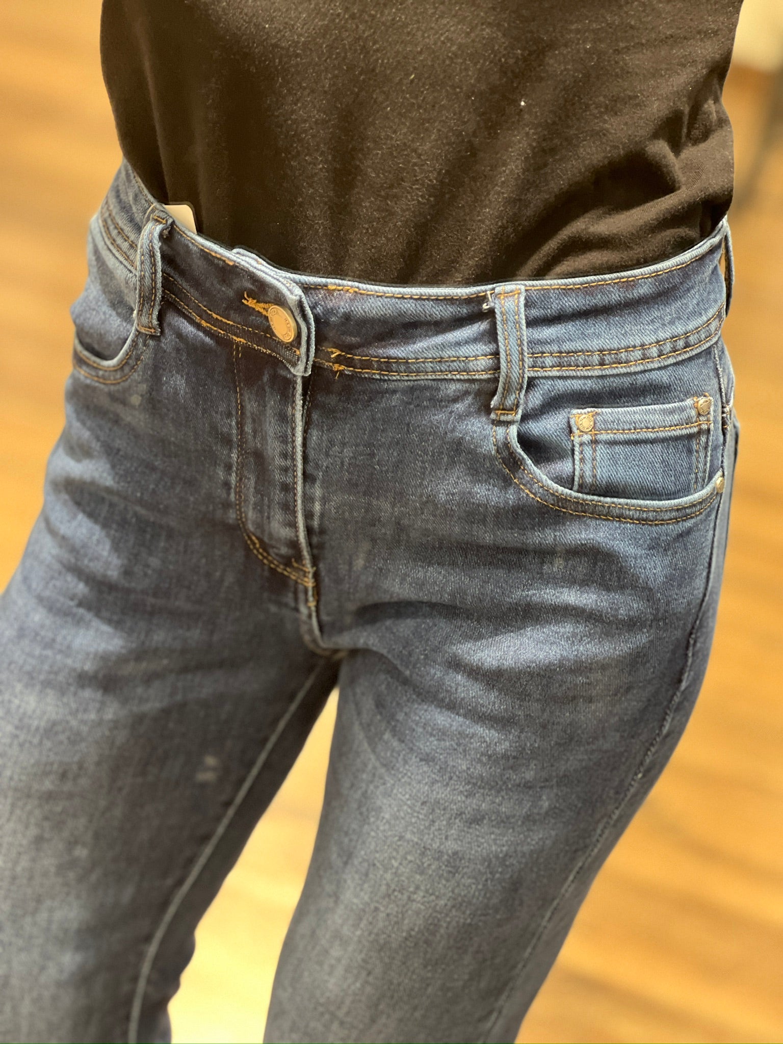 Jeans regular leggermente svasato