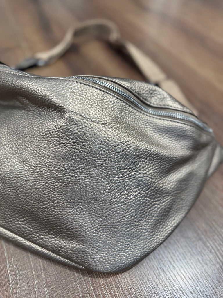 Marsupio grande con doppia zip