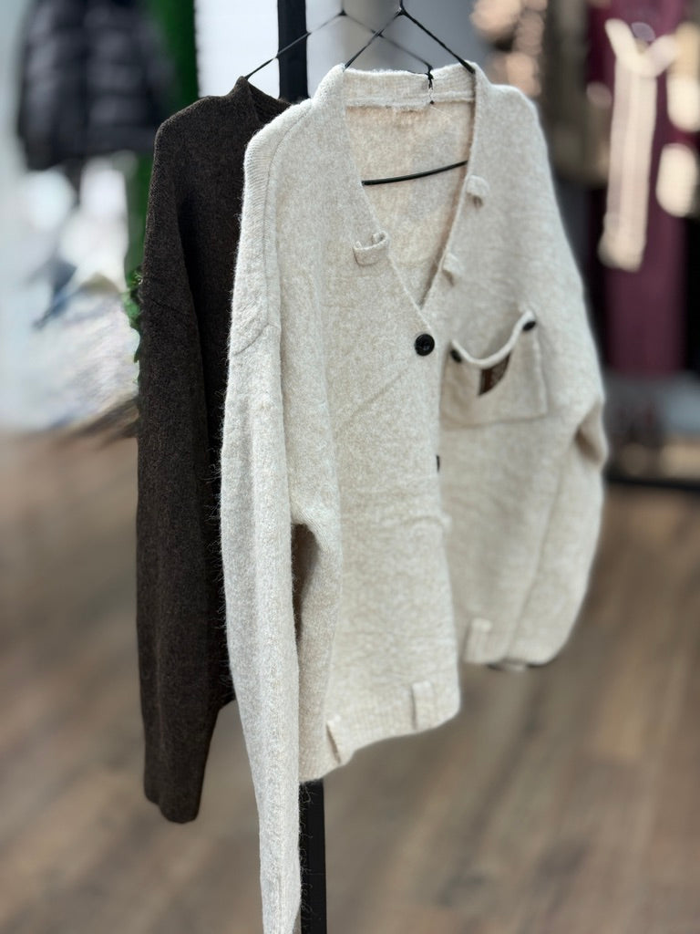 Cardigan scollo a V con taschino