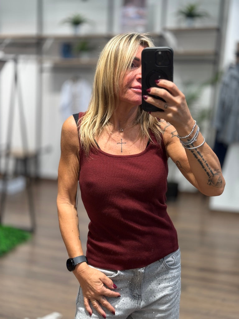 T-shirt senza maniche a costina