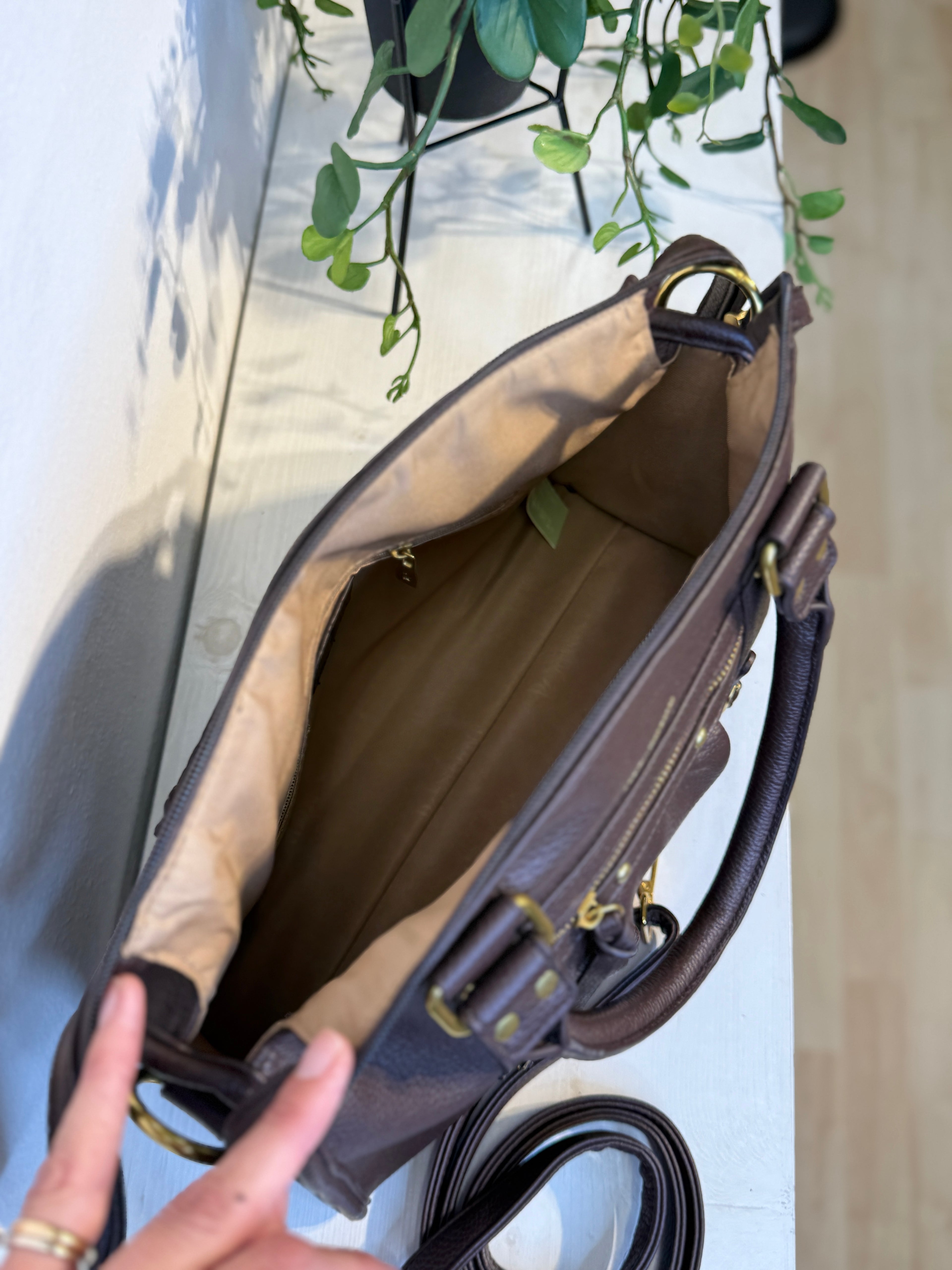 Borsa con tracolla in ecopelle