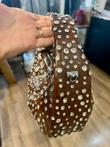 Borsa a mezzaluna con brillantini