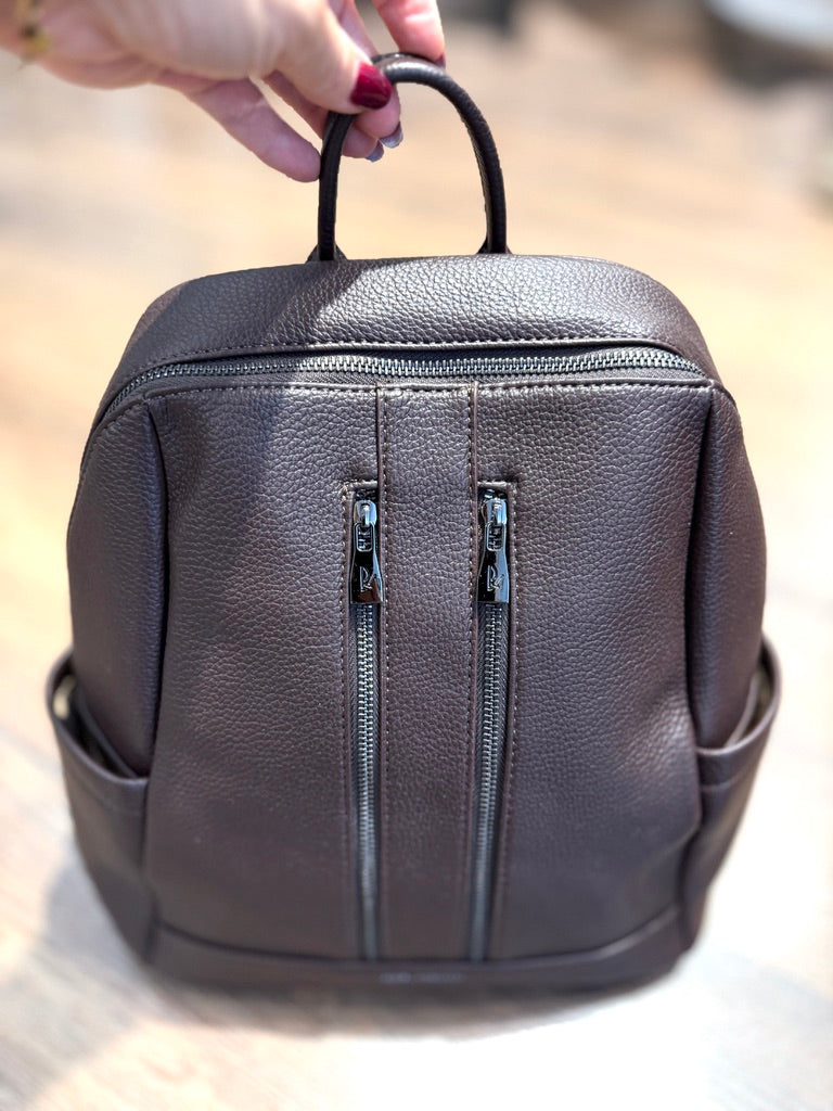 Zaino con doppia zip centrale