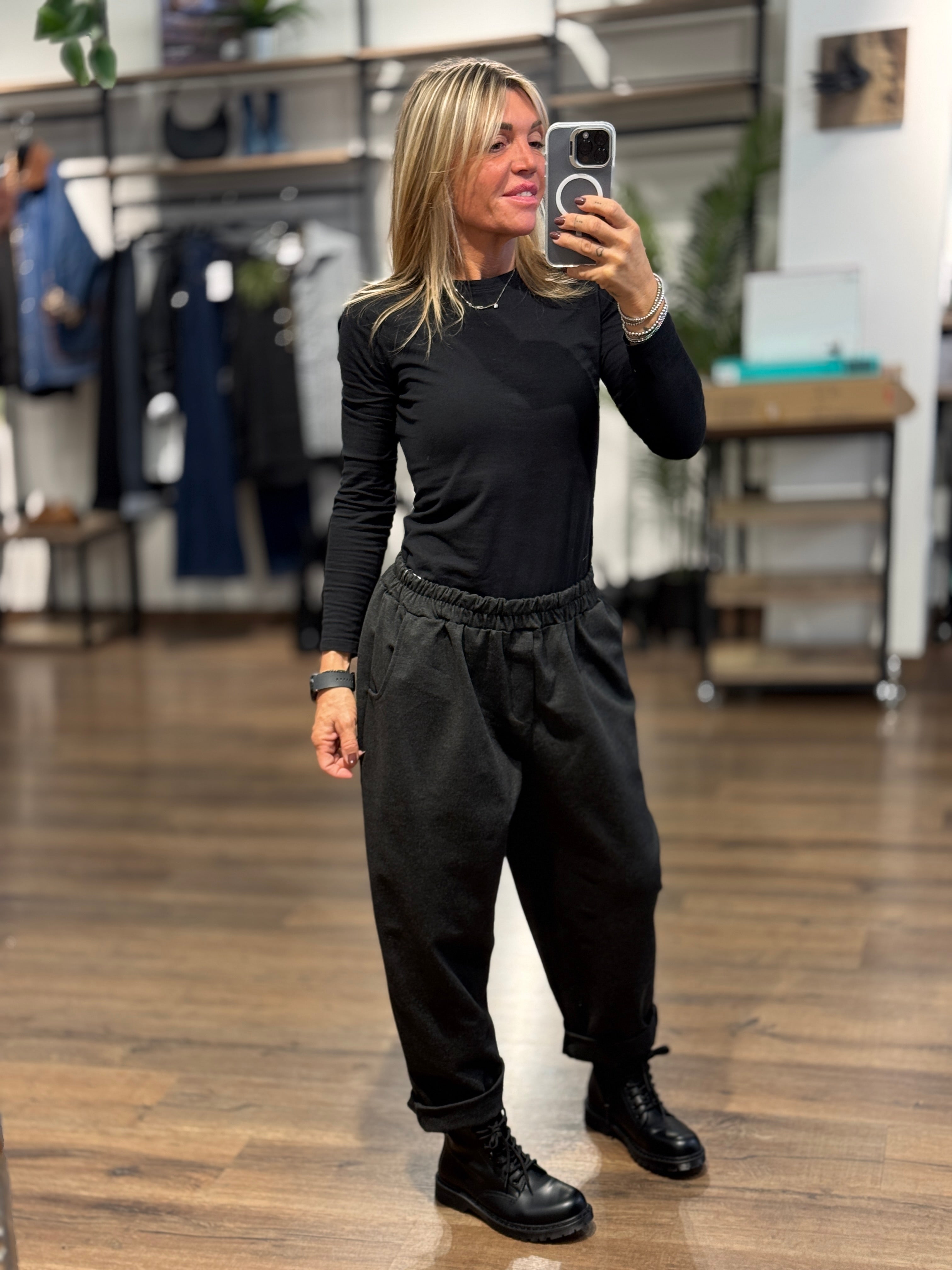 Pantalone in punto milano linea comoda