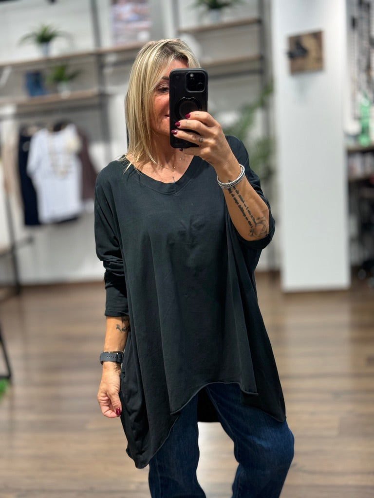 Maxi t-shirt manca lunga con scolla a V