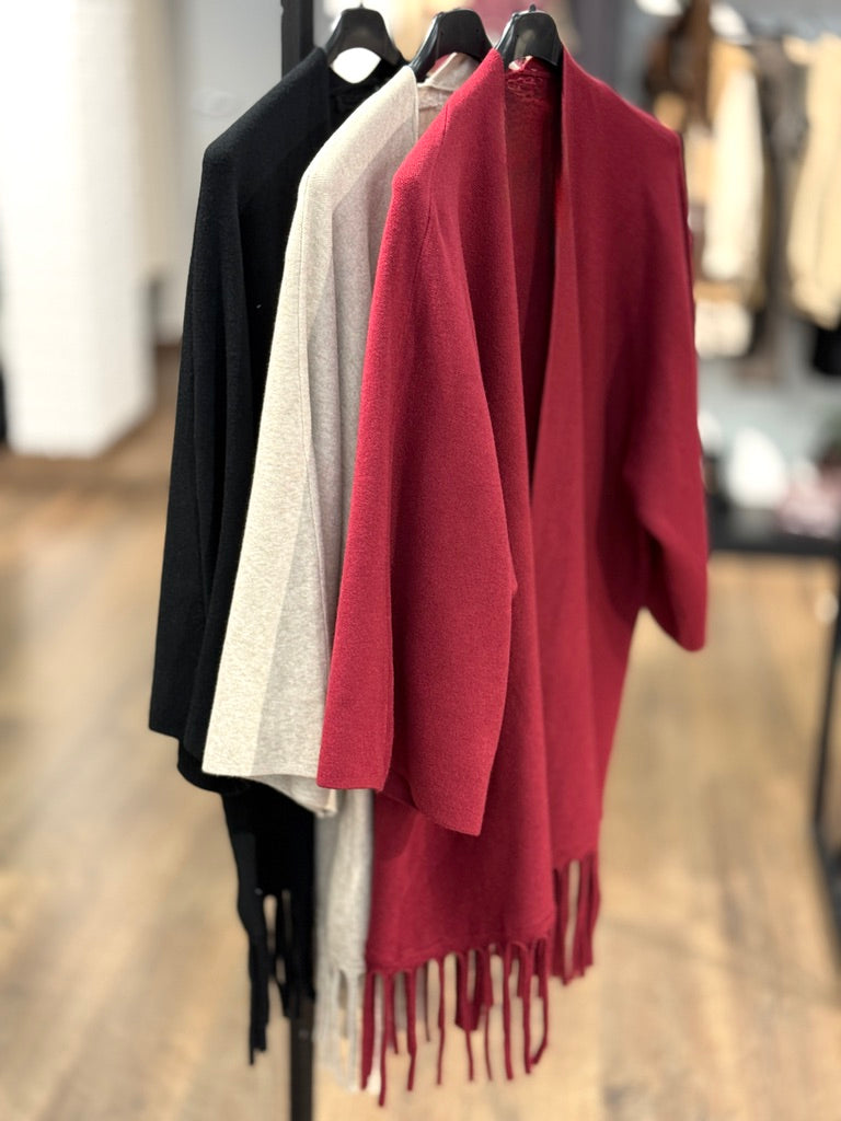 Cardigan lungo con frange