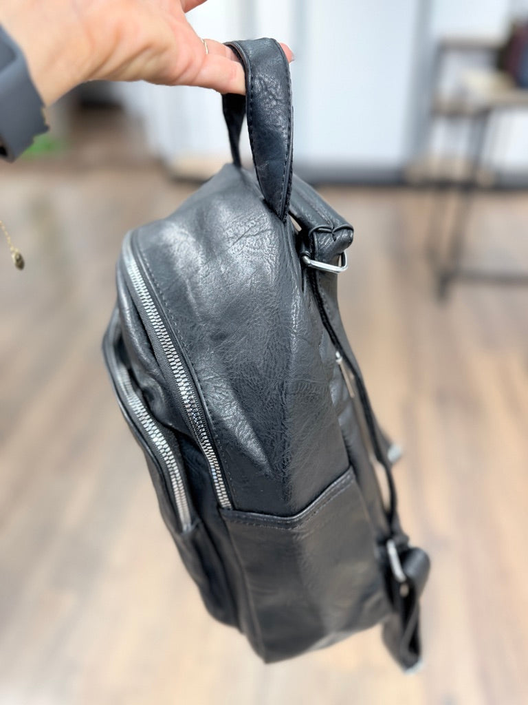 Zino con una zip