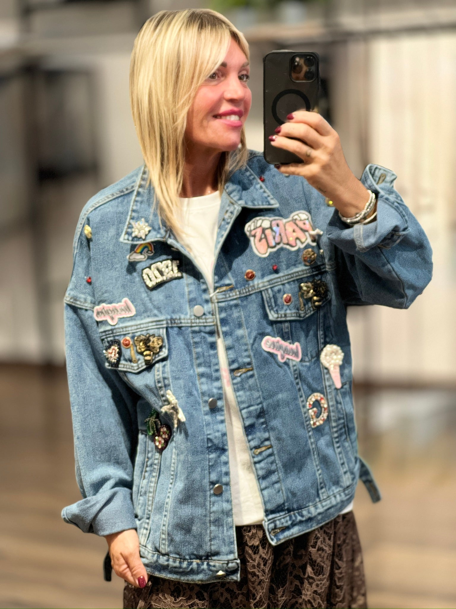 Giacca in jeans con patch