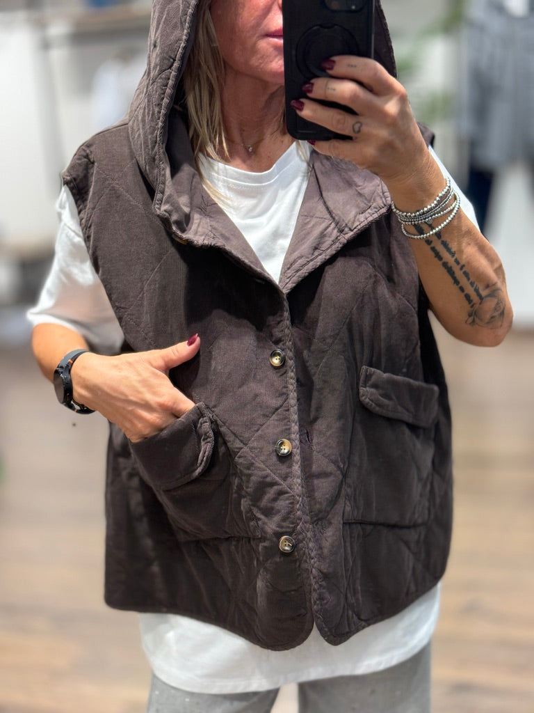 Gilet primo peso con cappuccio