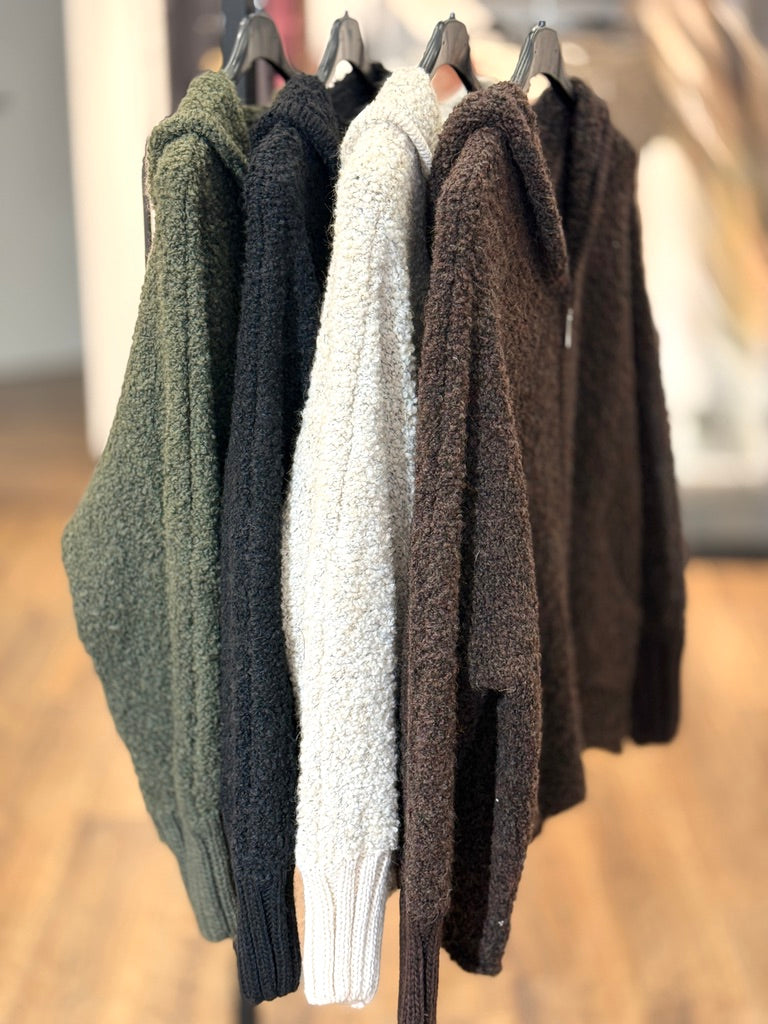 Cardigan boucle' con zip