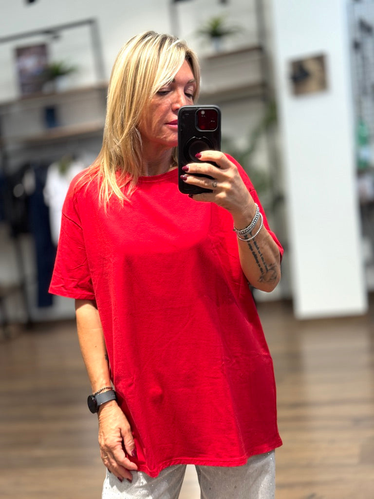 T-shirt lunga dal taglio comodo