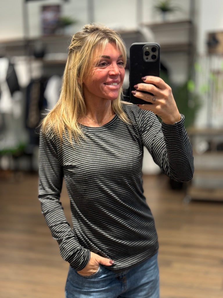 Tshirt manica lunga righe
