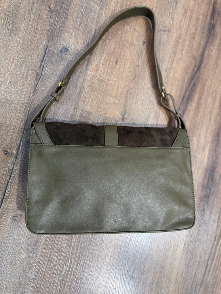 Borsa postina con fibbia dorata
