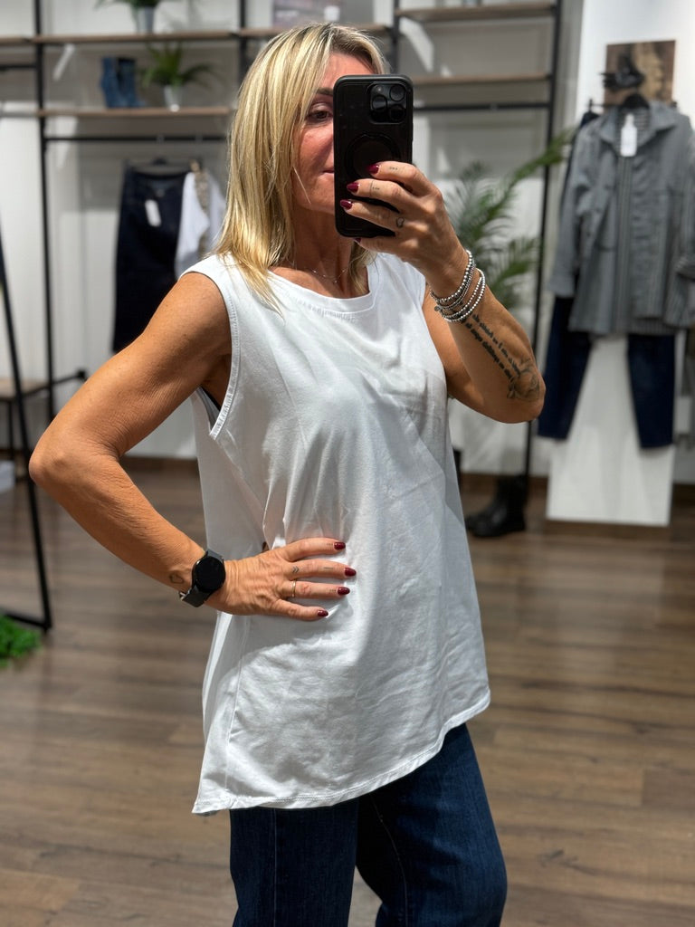 tshirt a canotta spalla larga