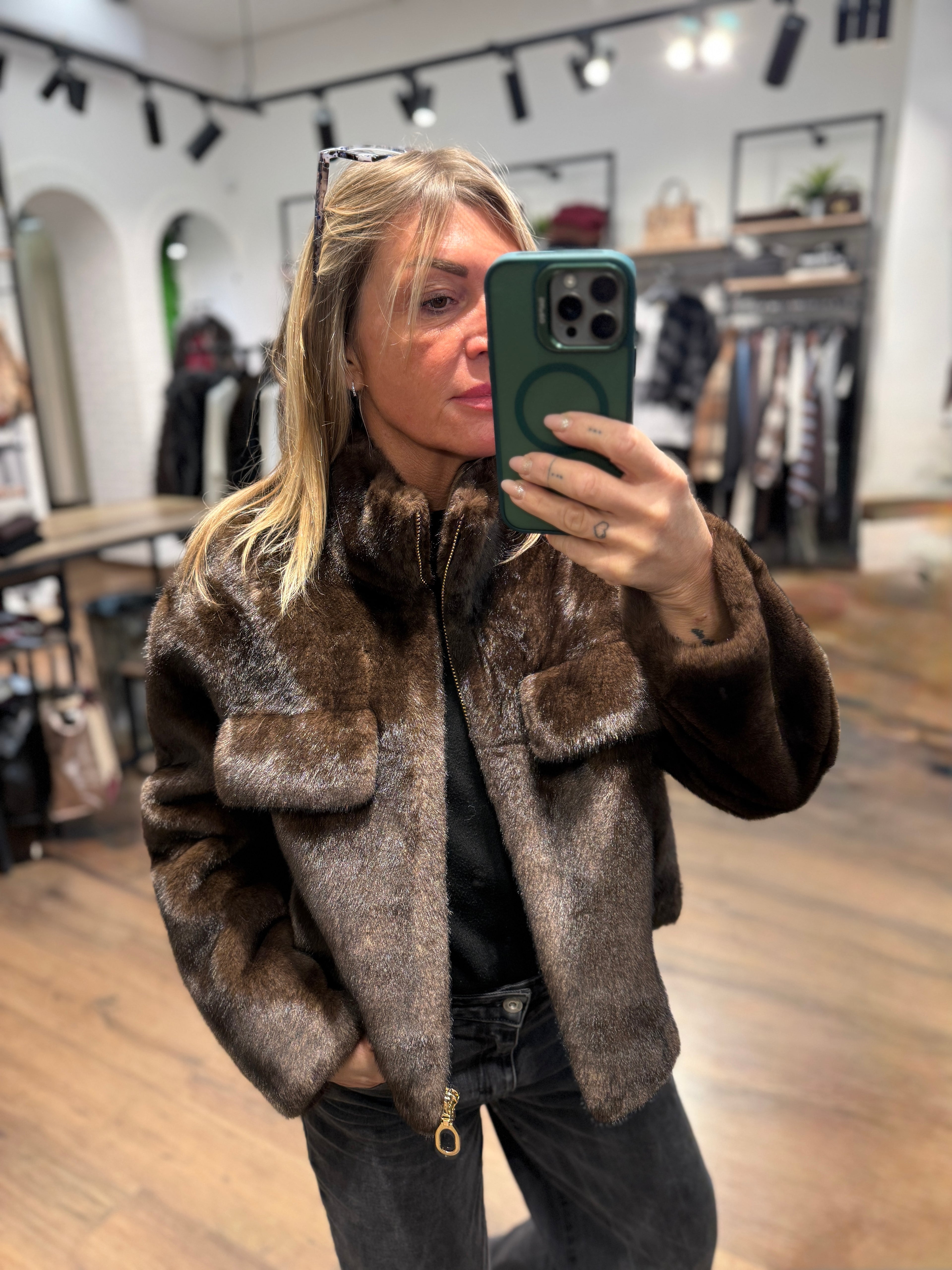 Giacca ecopelliccia con zip - tasche