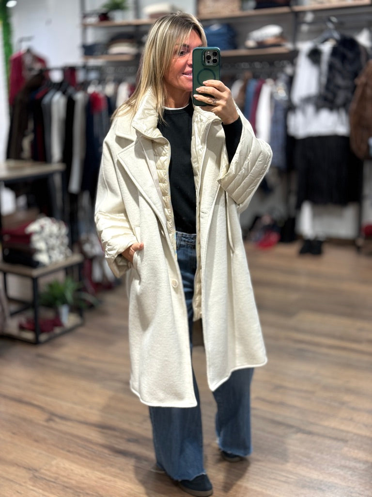 Cappotto con inserti in piumino