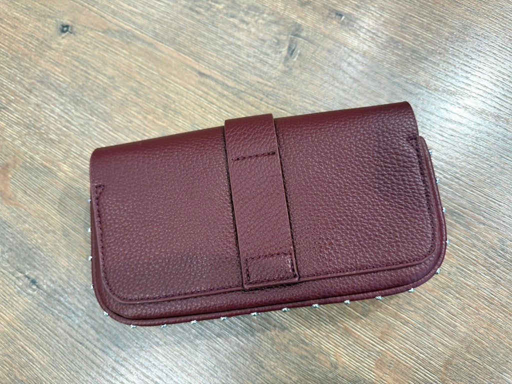Pochette con chiusura ovale