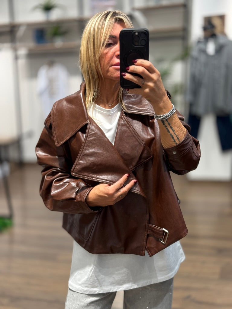 Giubbo modello chiodo senza zip