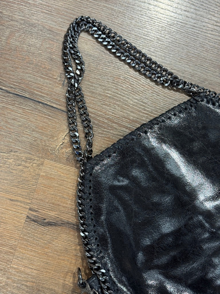 Borsa in pelle con catena