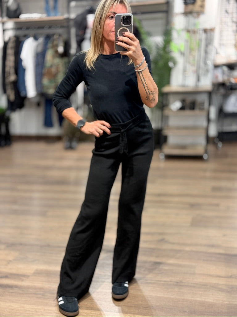 Pantalone calda viscosa con laccio