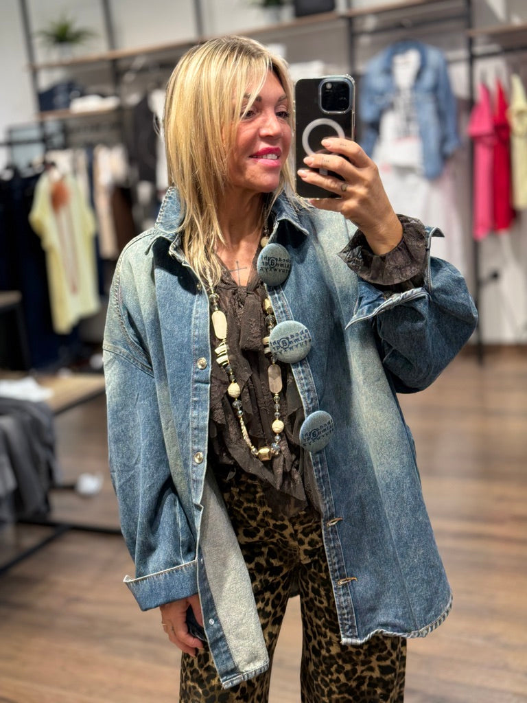 Giacca in jeans con bottoni