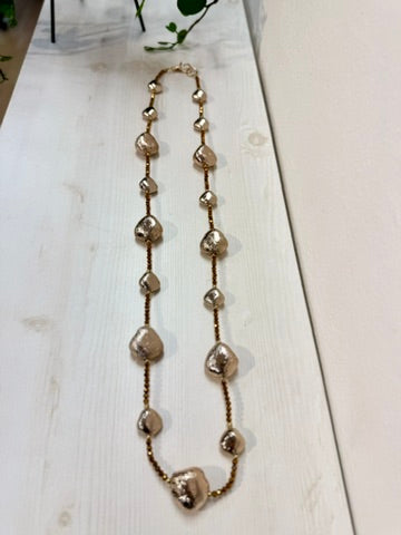 Collana con sfere