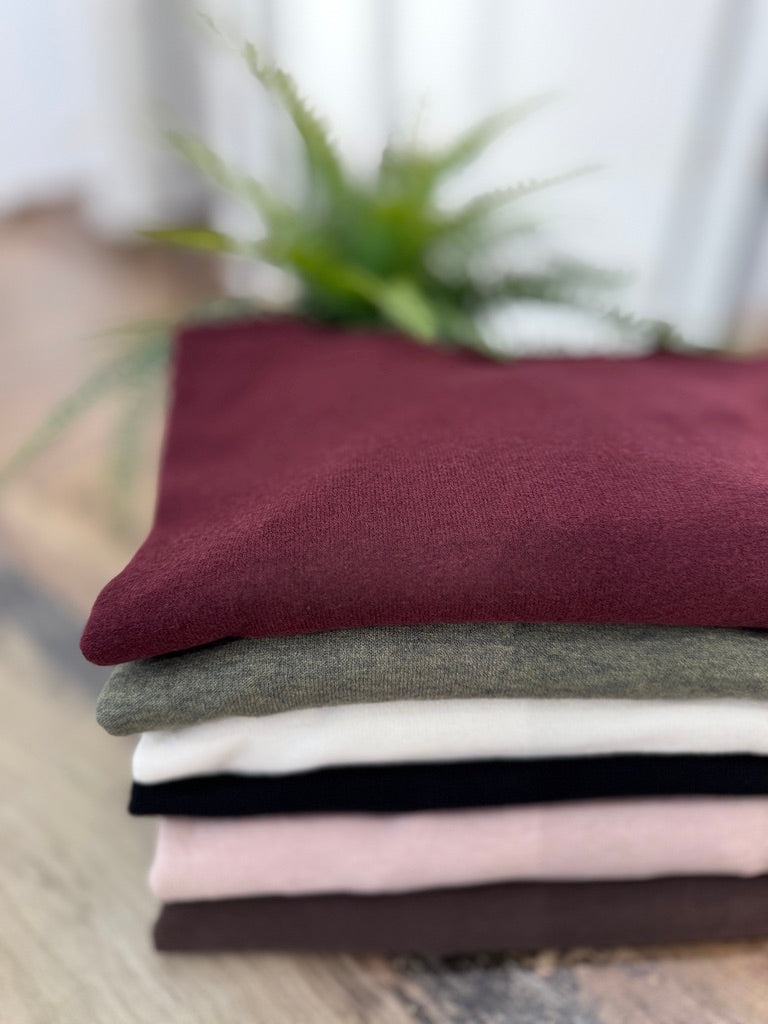 Maglia caldo cotone basica dal taglio morbido