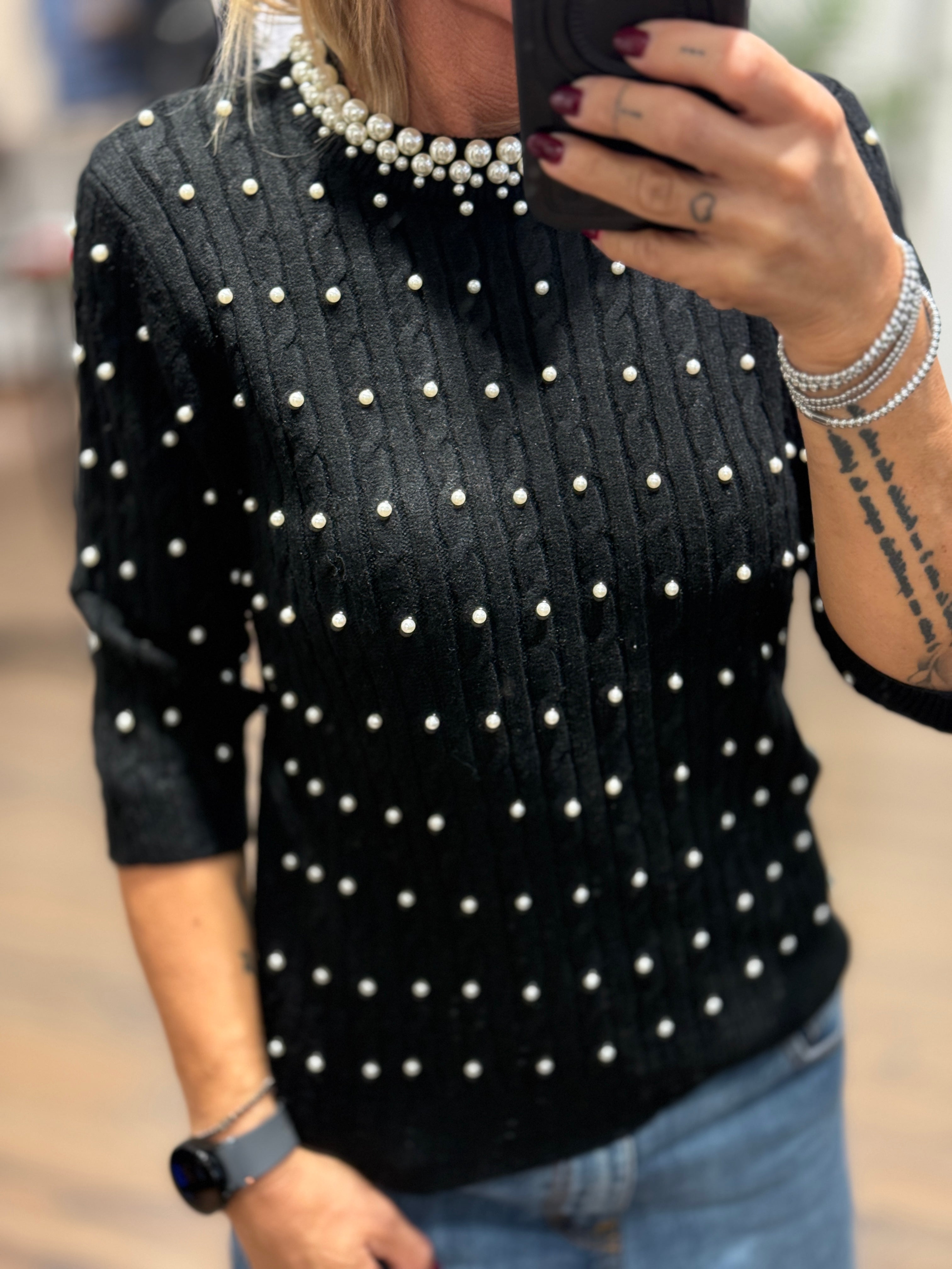 Maglia girocollo con perle