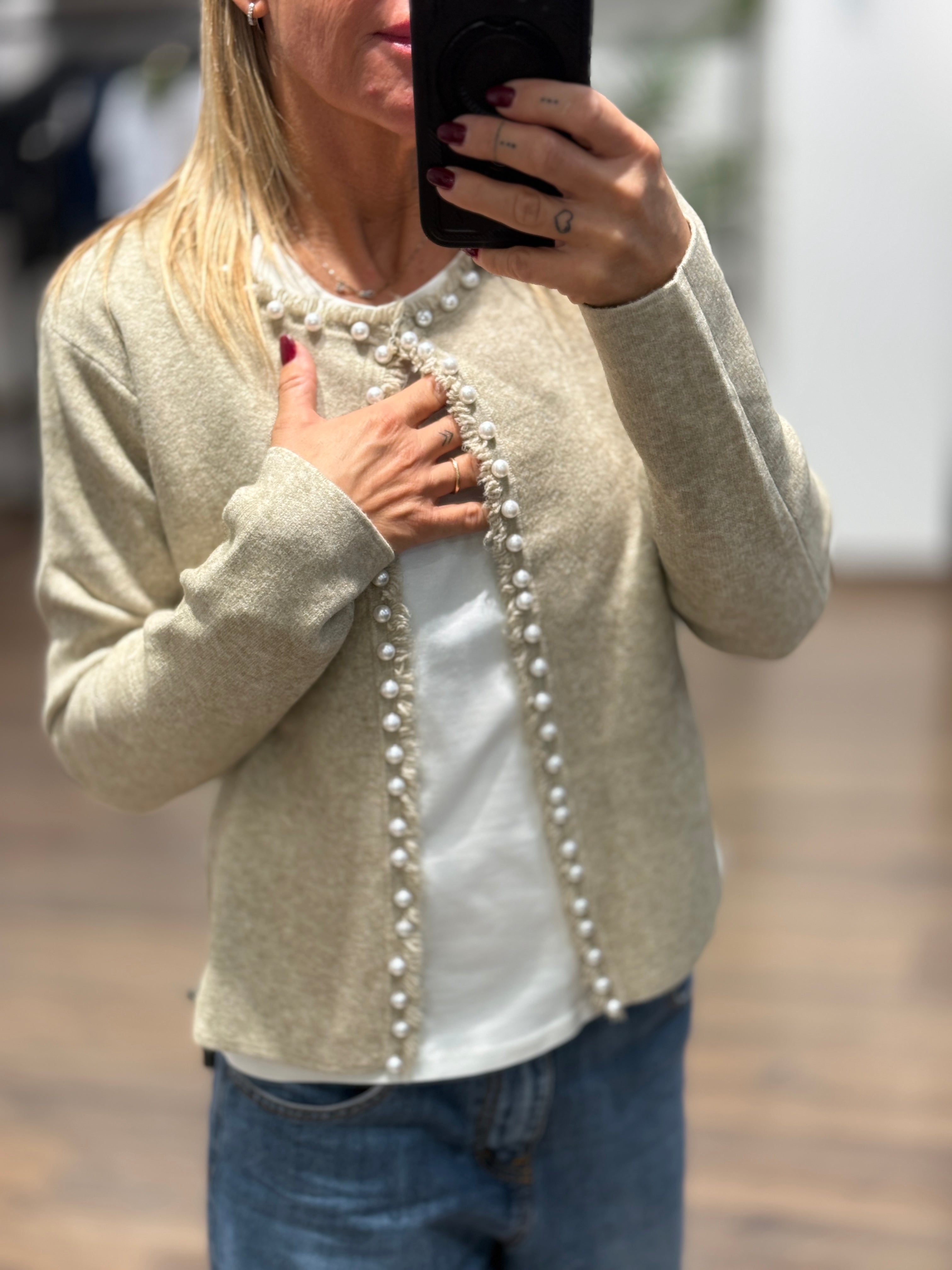 Maglia aperta con perle