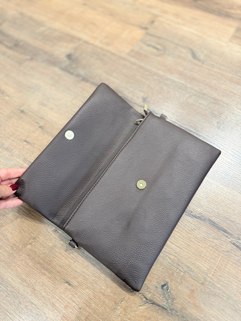 Pochette con chiusura a scomparsa