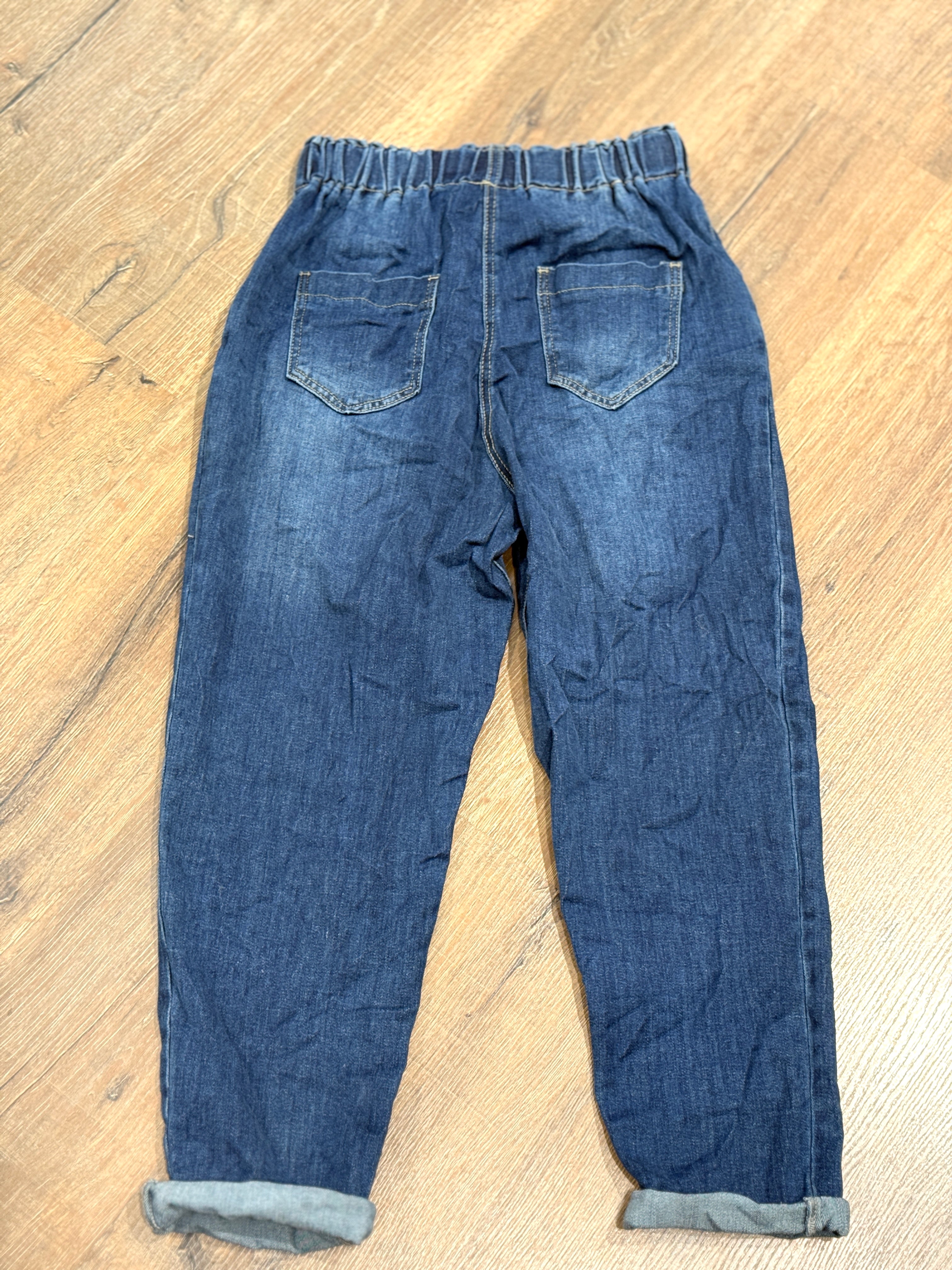 Jeans con tasche e elastico in vita