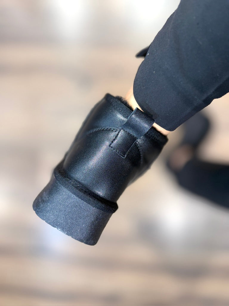 Australian tipo UGG" NERI" Pelle suola alta