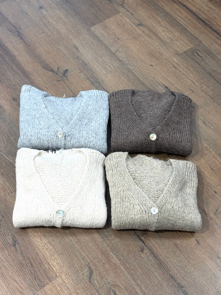 Cardigan bottoni madre perla