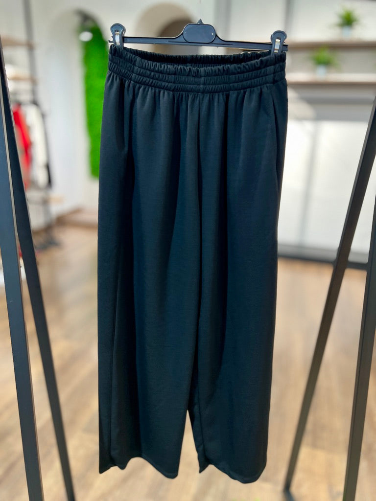 Pantalone con elastico in cintura