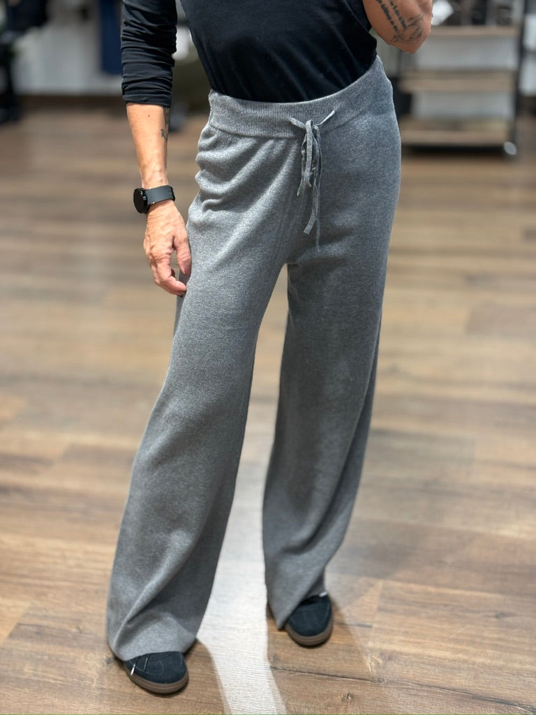 Pantalone calda viscosa con laccio