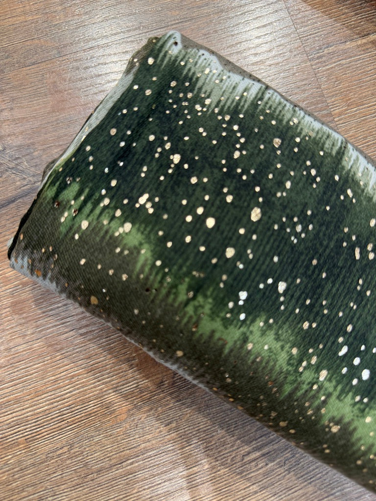 Sciarpa con dettagli colore oro