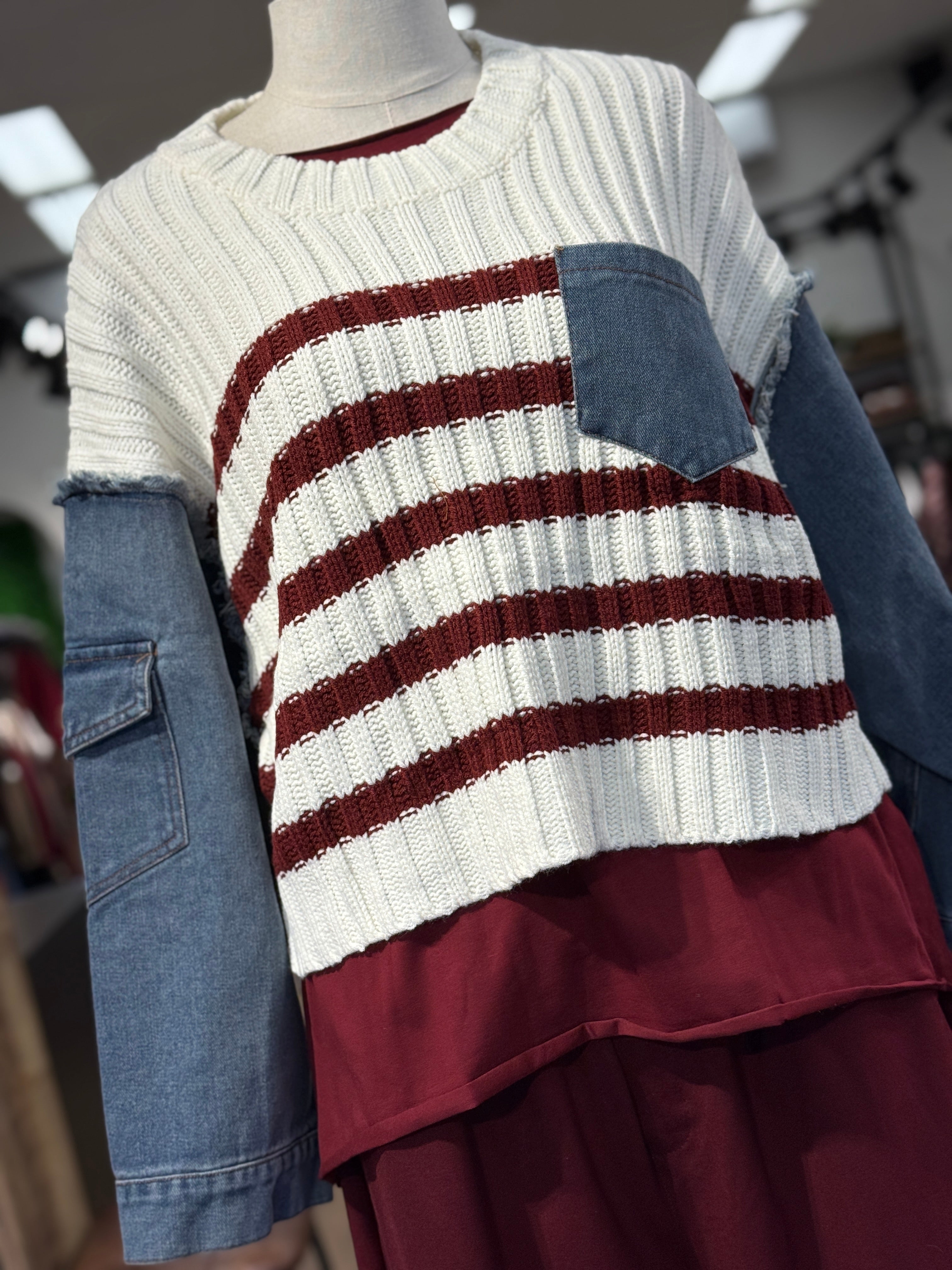 Maglia con inserti in tela jeans