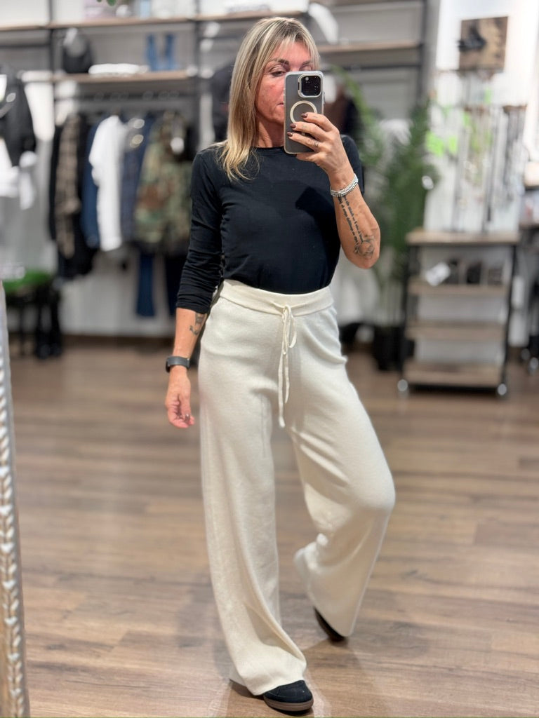 Pantalone calda viscosa con laccio