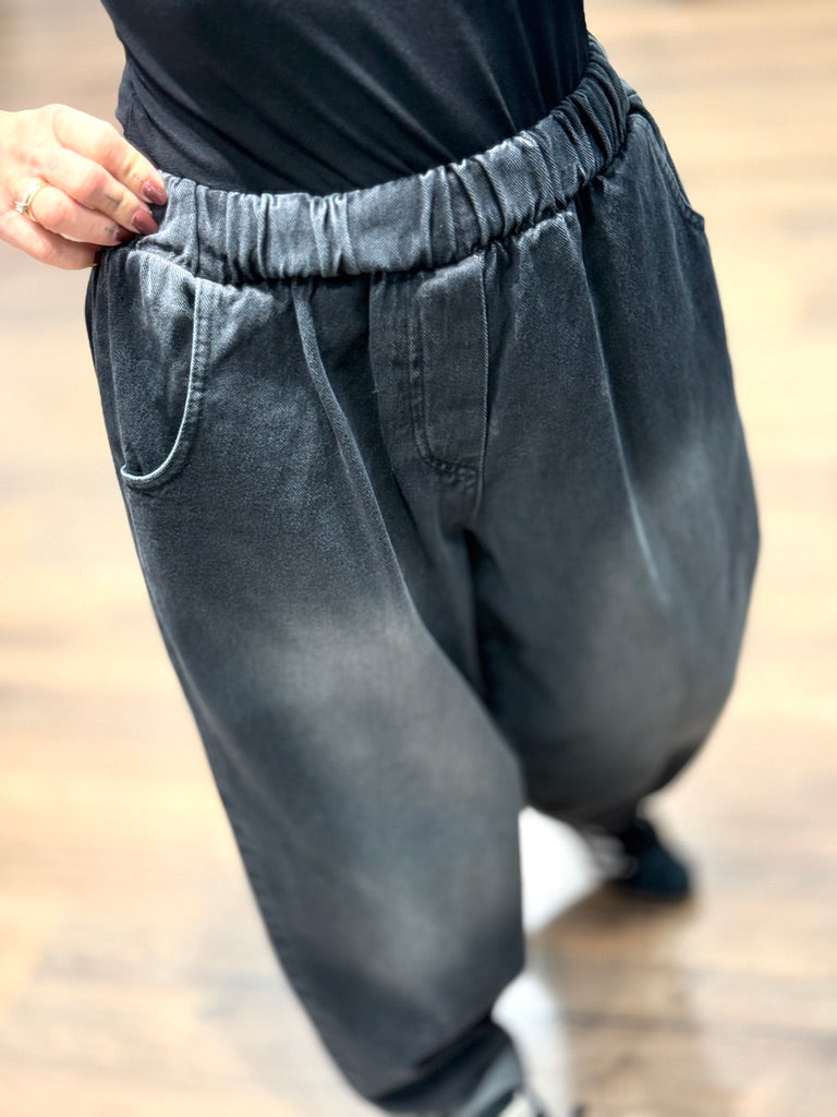 Jeans carrot morbido