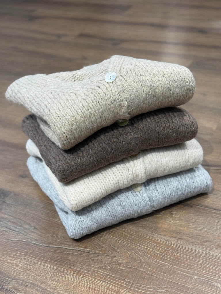 Cardigan bottoni madre perla