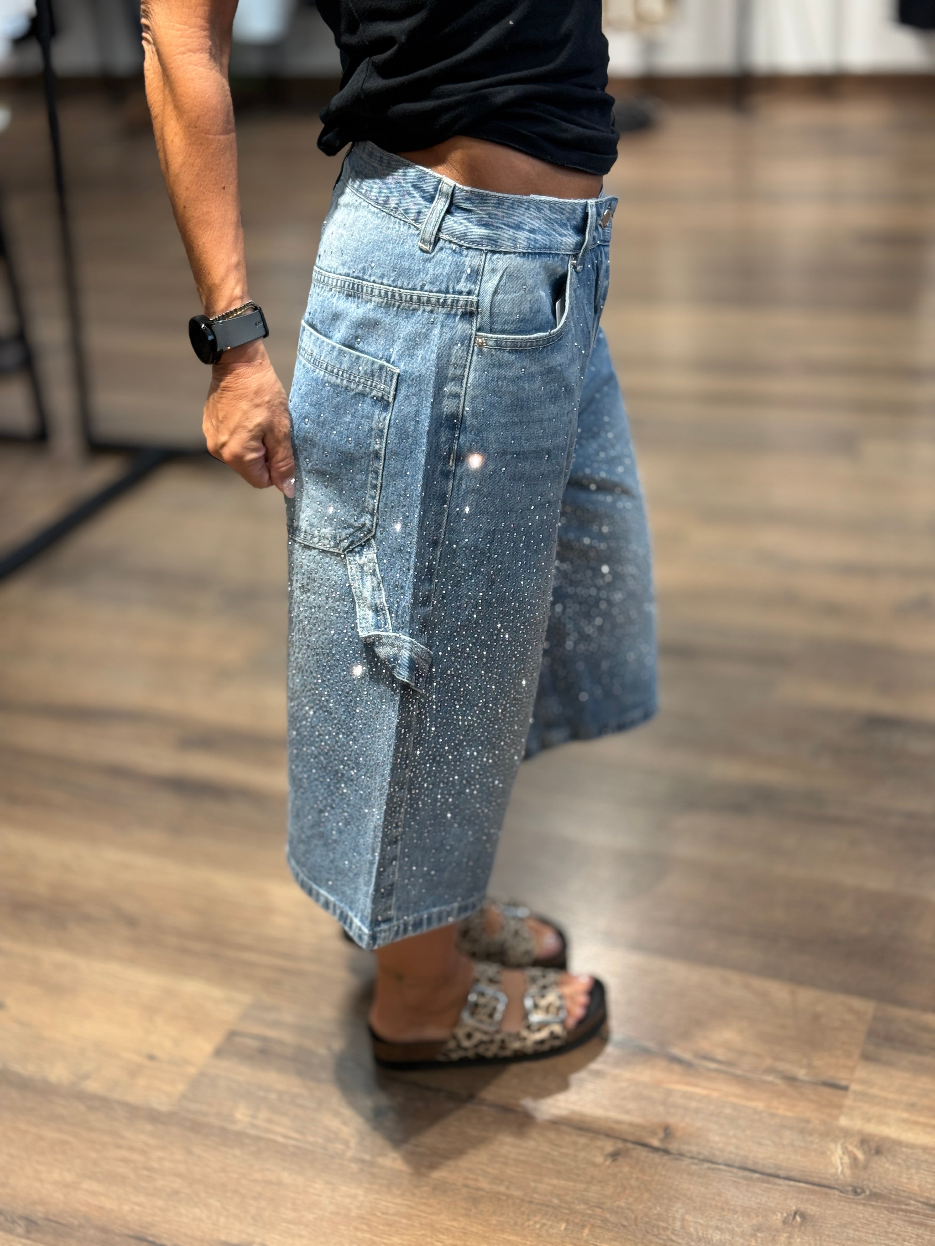 Bermuda in jeans con brillantini