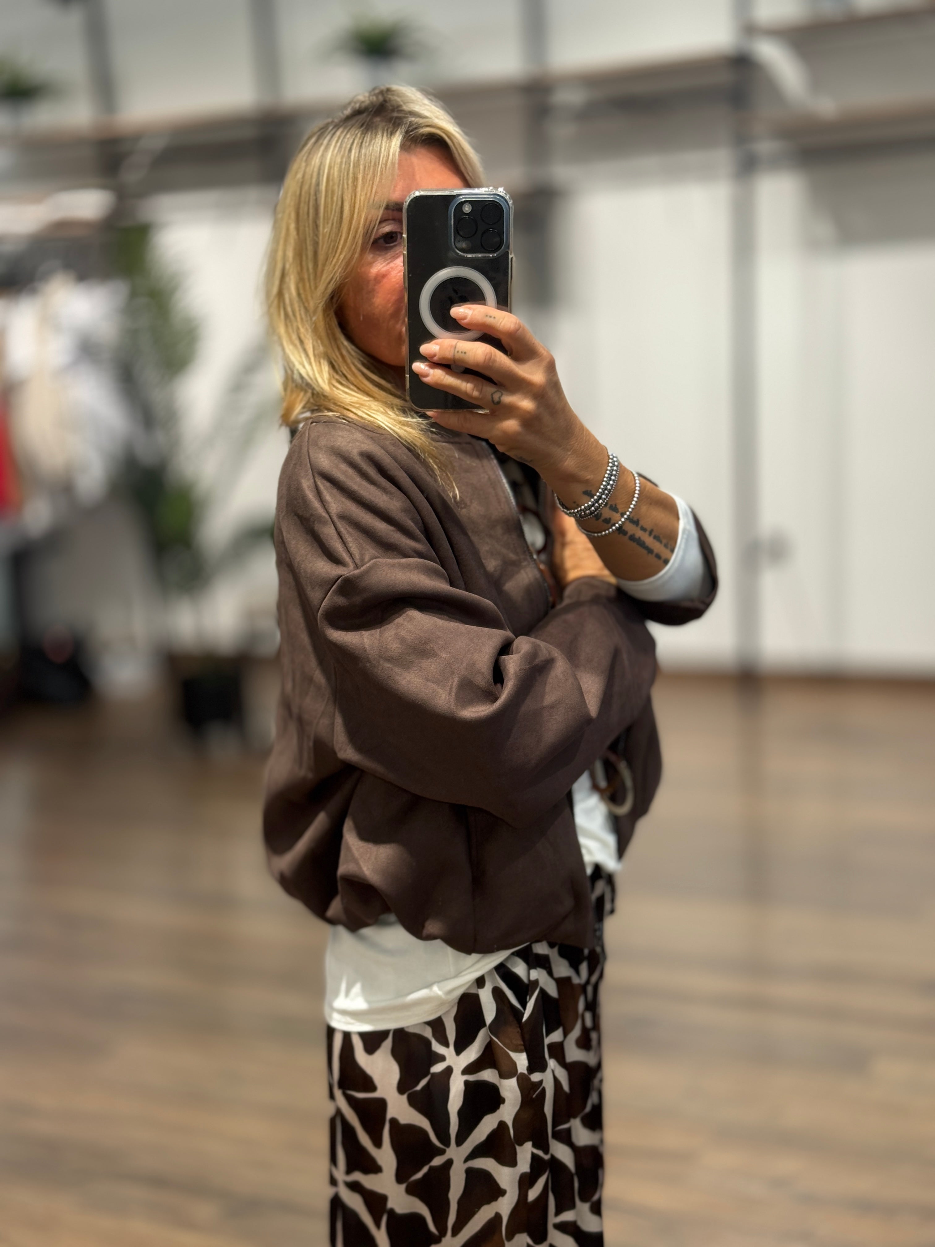 Bomber con zip
